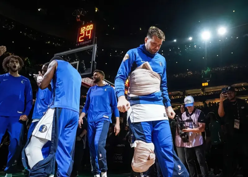 9游官网入口-CBA季后赛倒计时，达拉斯独行侠关键时刻防线松动，细节引发关注，更衣室稳定，临场指挥获称赞